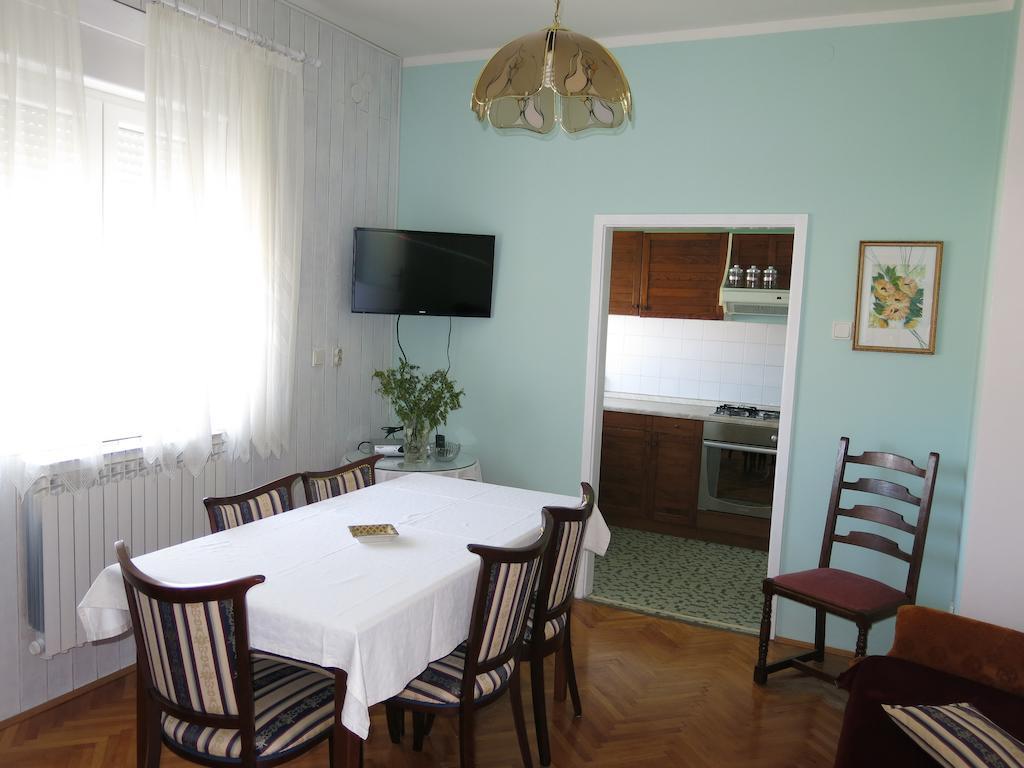 Apartments Coce Trogir Oda fotoğraf